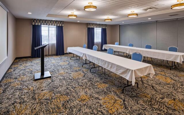 Best Western Plus Grant Creek Inn