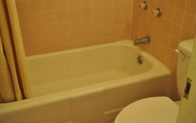 Executive Inn