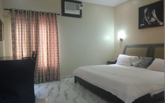 Allen Suites