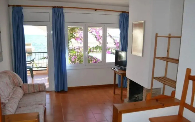 Apartment in Llançà, Girona 103539 by MO Rentals