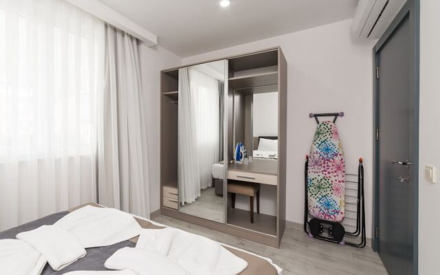 Demak Suit Homes