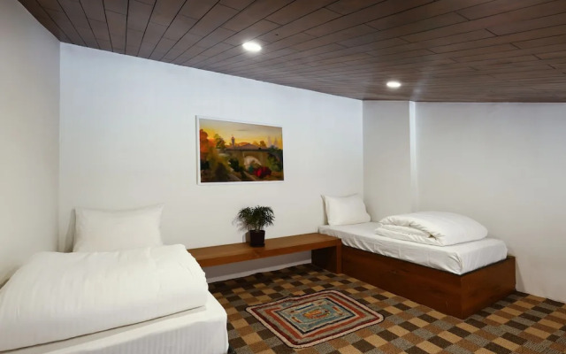 The Voyage by Kaizen, Manali