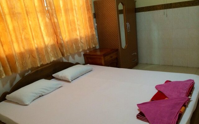 Holiday Guesthouse