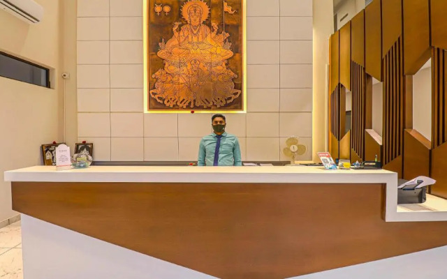 Treebo Trend Yc Grand Boutique Hotel