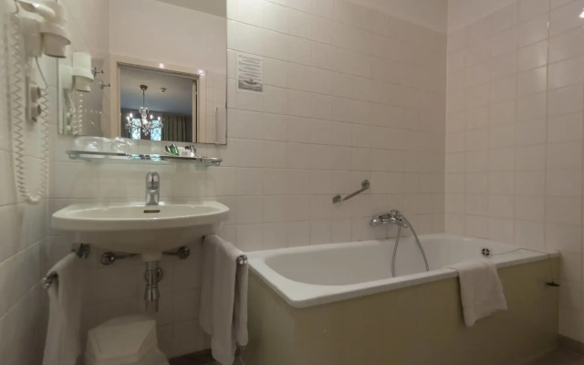 Hotel Ter Brughe by CW Hotel Collection