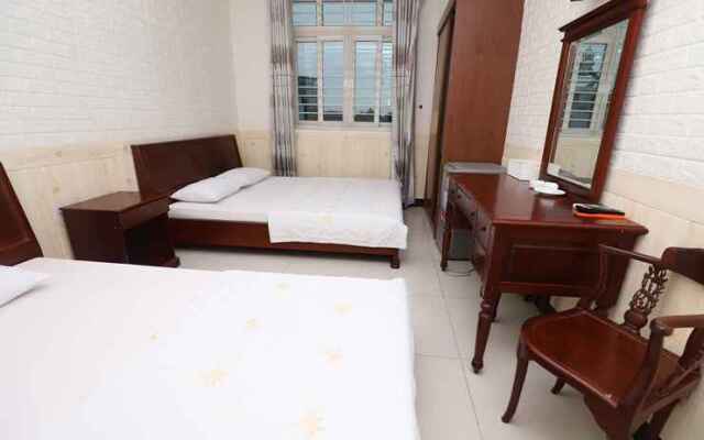 Thinh Phuong Nam Hotel