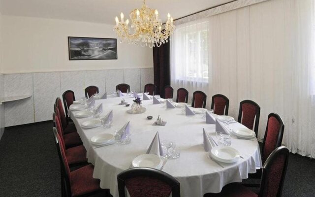 Hotel Elmontex