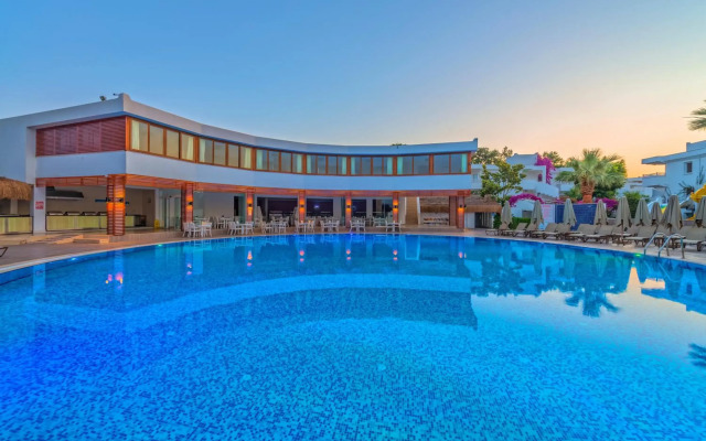 Bendis Beach Hotel