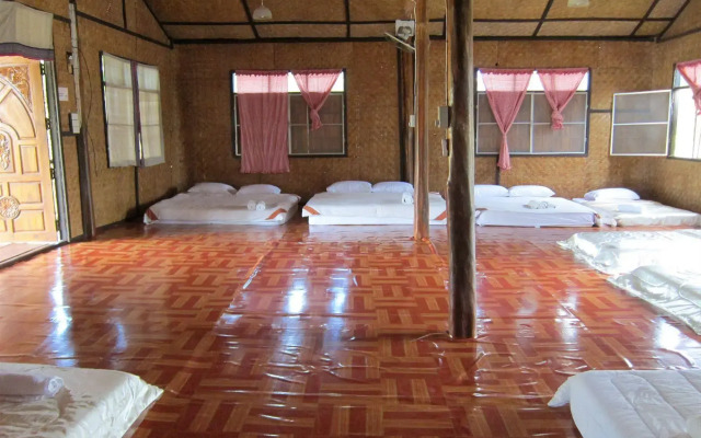 Thai Loei 300 Pee Resort