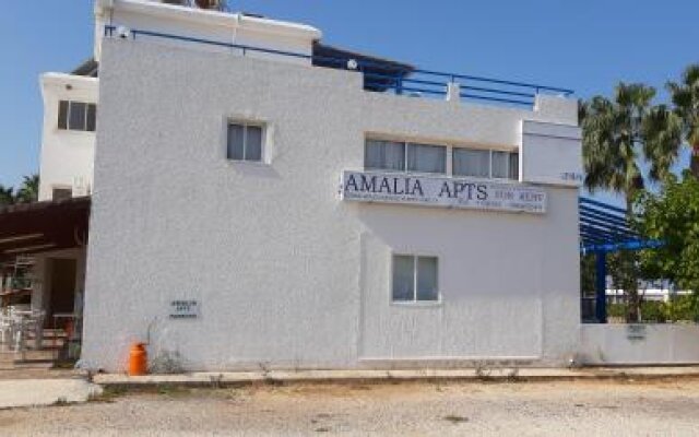 Amalia Apartments