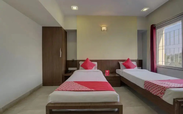 Hotel Ashwamedh Residency by OYO Rooms