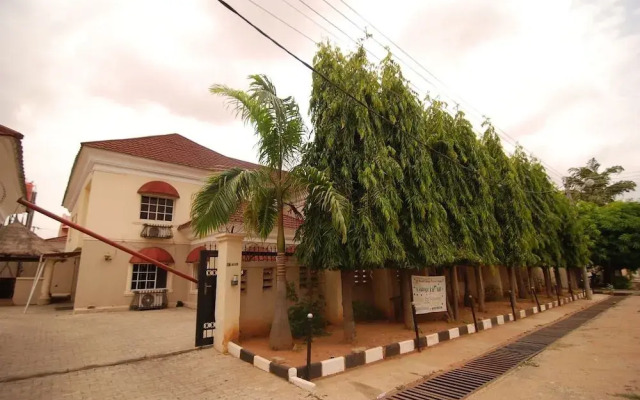 Grandville Hotel & Resort