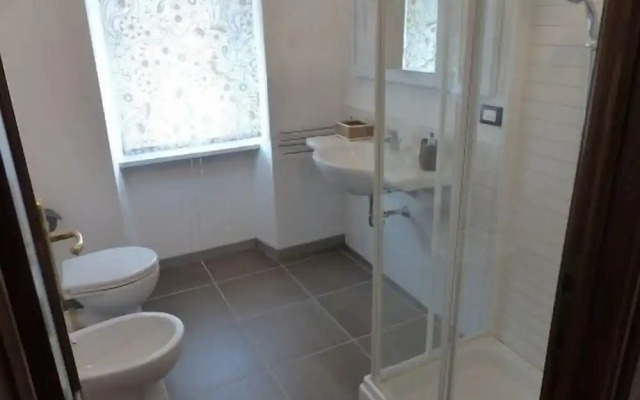 7 Rooms