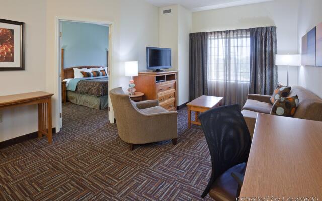 Staybridge Suites Minneapolis-Bloomington, an IHG Hotel