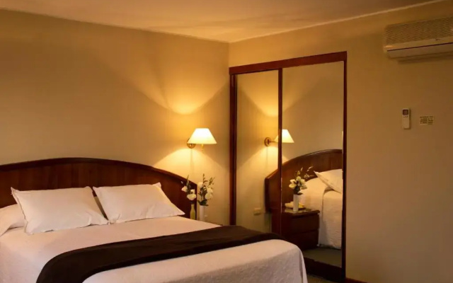 Hotel Park Suites