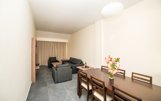 Helios Bay Hotel Apartments