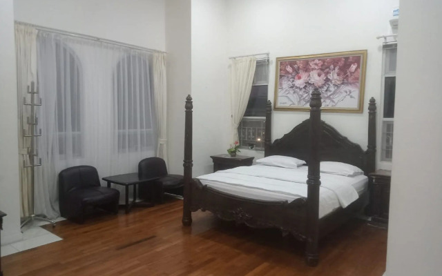 Villa Kota Bunga Camelia