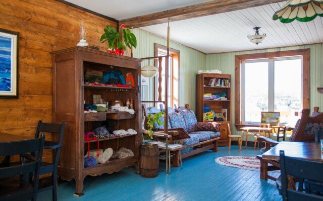 Chez Monsieur Albani