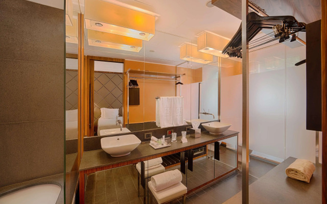 NH Collection Taormina Hotel