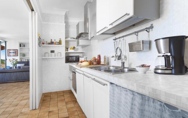 Villa dei Galli in Sant Agata sui Due Golfi