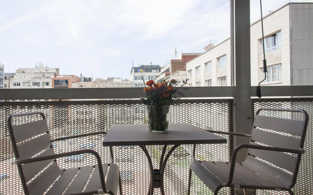 Splendom Suites Pau Clarís