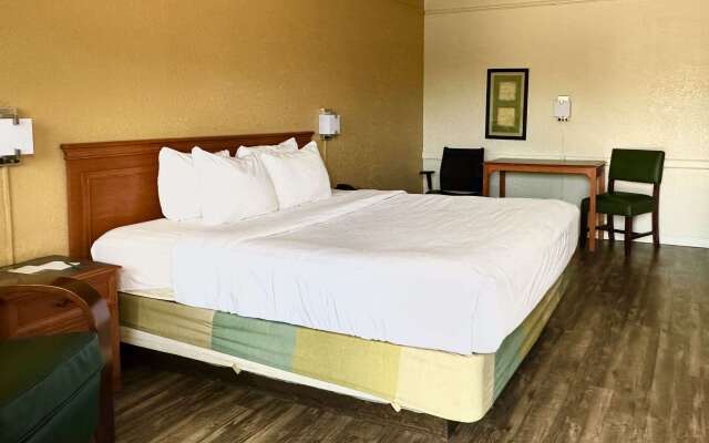 Quality Inn Nacogdoches Near University