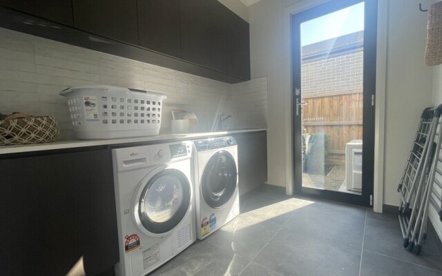 Werribee Luxe Home Family 6Bed Netflix