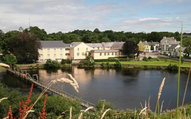 Glen Eden Hotel