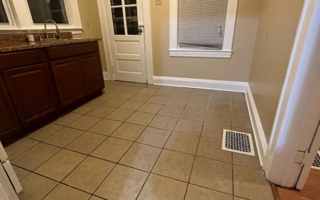 Karan Luxury Apartment