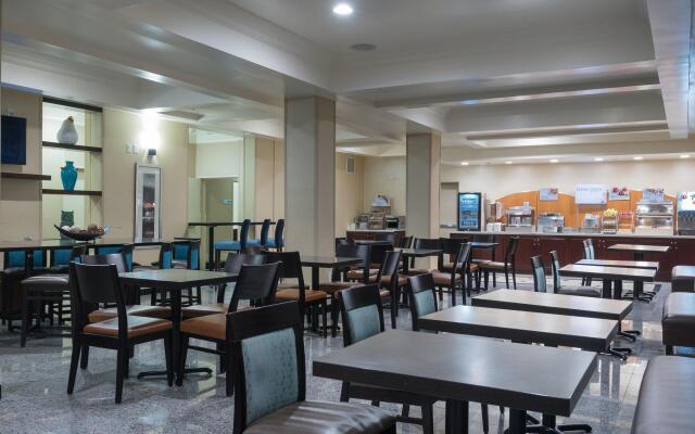 Holiday Inn Express Los Angeles Airport Hawthorne by IHG