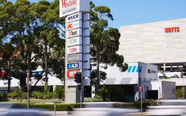 3BR Penthouse above a Shopping Mall