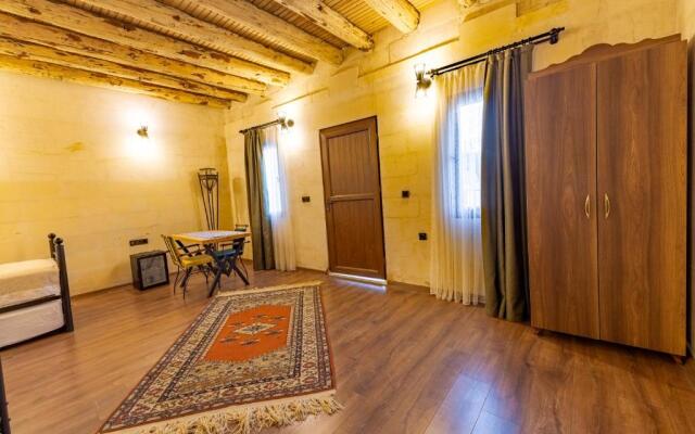 Astarte Hotel