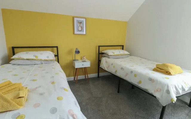 4 Parc Delfryn