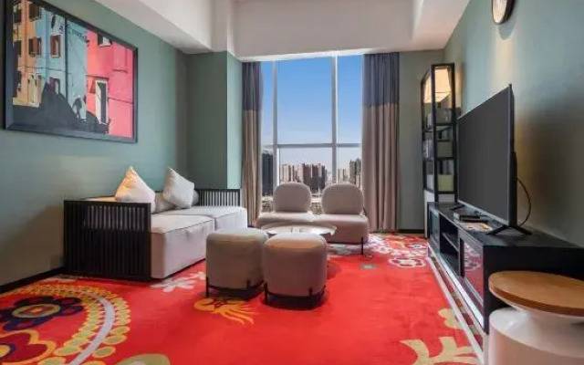 Happy Inn Hotel (Zhengzhou Erqi Wanda Plaza South Third Ring)