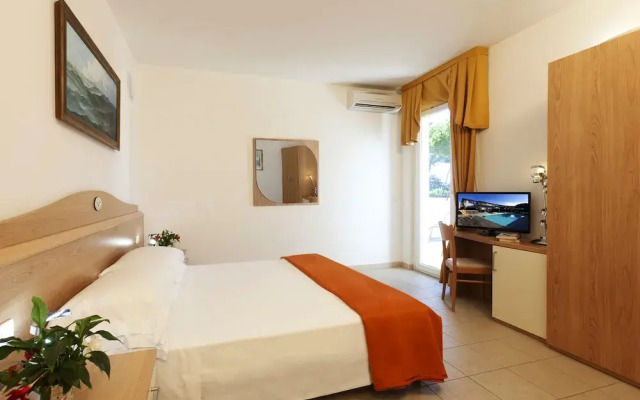 Hotel Villa Smeraldo