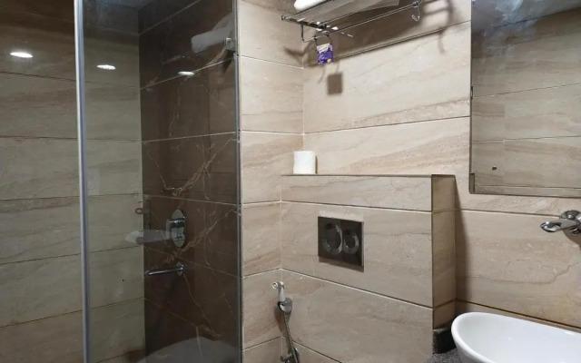 Saltstayz Express – Medicity (Near Medanta Hospital)