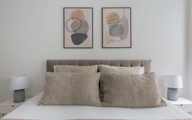 Sanders Main - Cozy 2-bdr Apt Close to Nyhavn