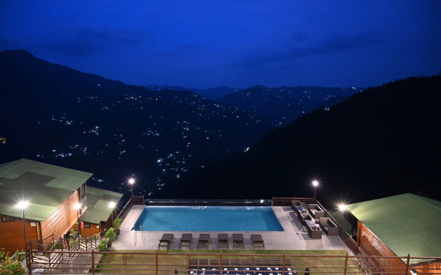 Justa Cliffend Resort & Spa, Mashobra