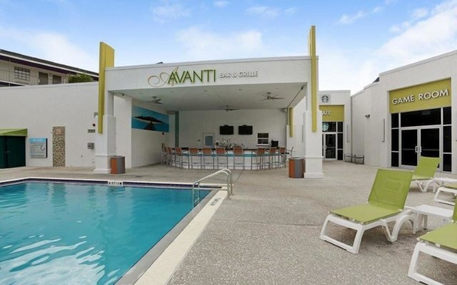 Avanti International Resort