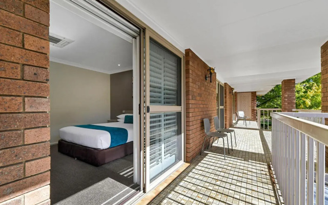 Central Caleula Motor Lodge
