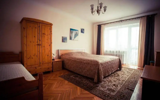 Gate Apartments