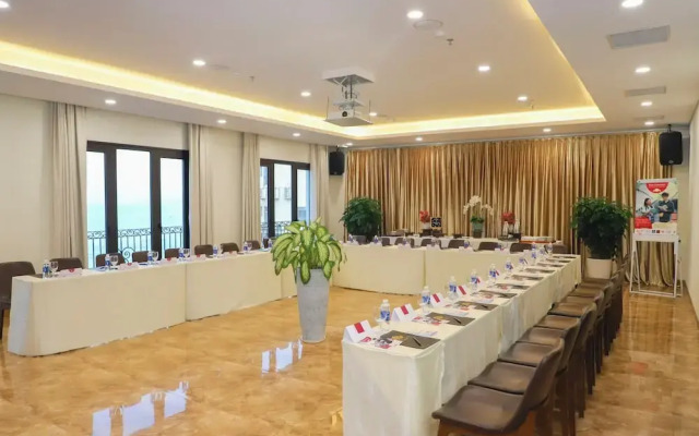 Golden Lotus Hotel Da Nang
