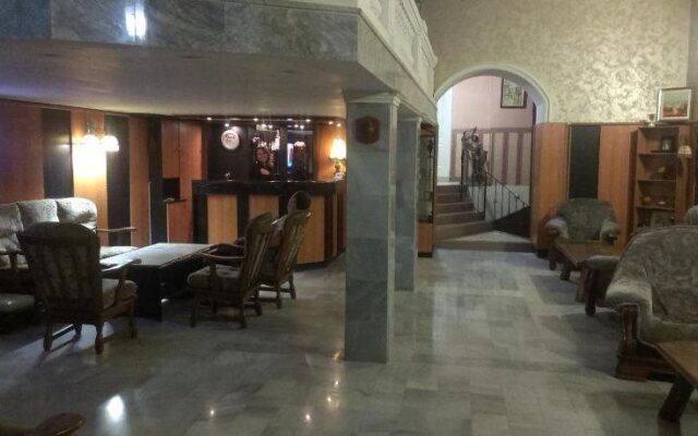 National Hotel