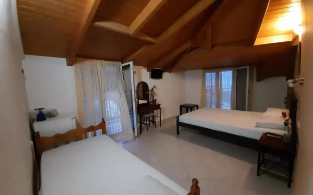 Zoe's Studios
