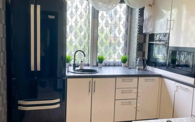 Апартаменты на улице Виталия Жалнина 15