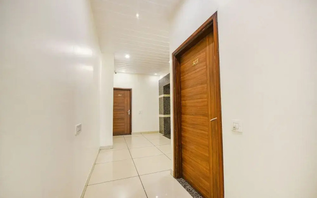 Fabhotel Savera Park