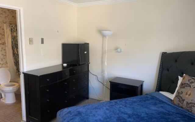 Warm Unit W-Private Bath-C04