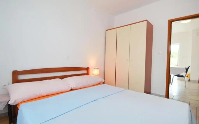 Apartments with a parking space Povljana, Pag - 12169