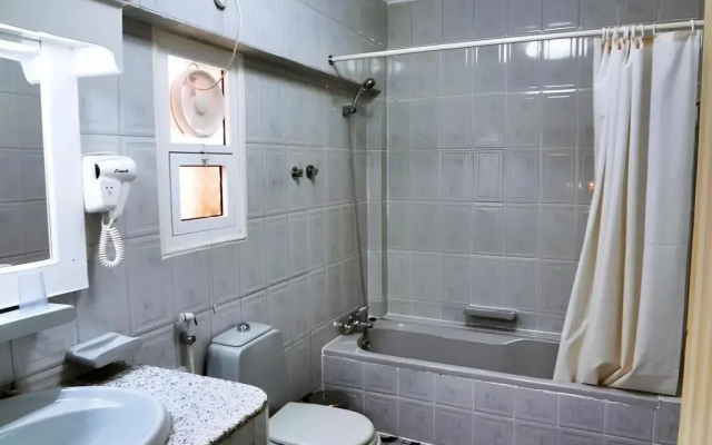 Bowshar International Hotel - Muscat