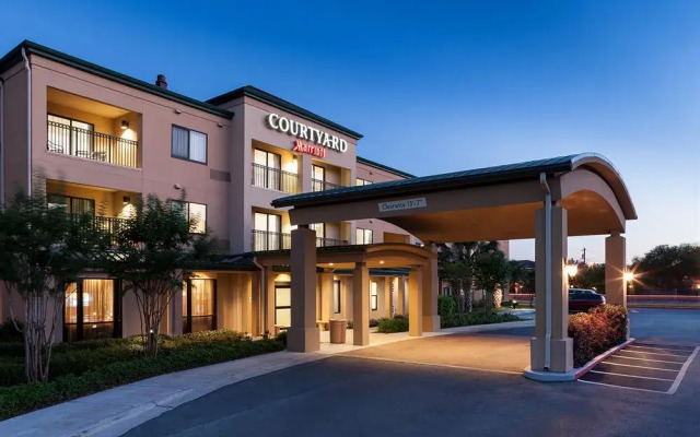 Courtyard By Marriott Brownsville